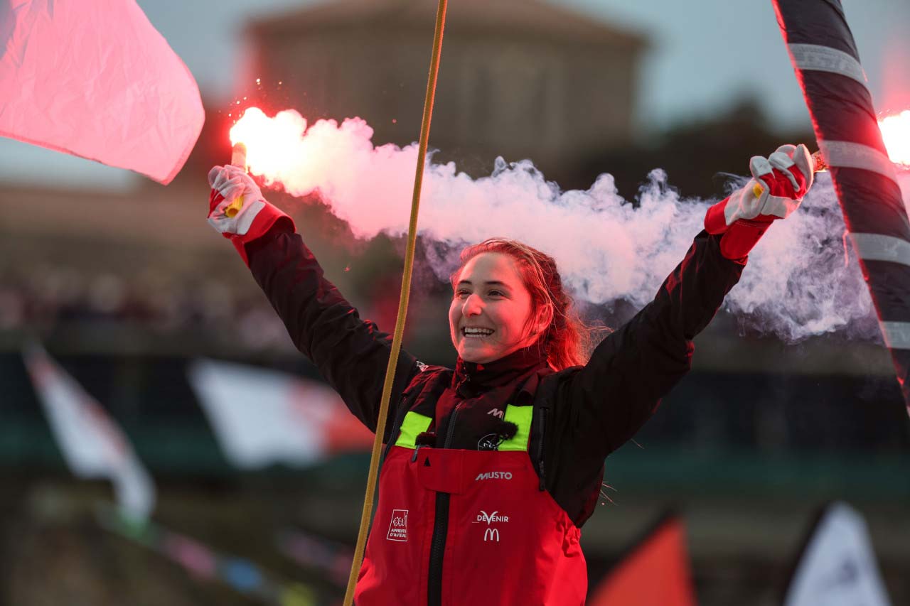 Violette Dorange à son arrivée du Vendée Globe 2025